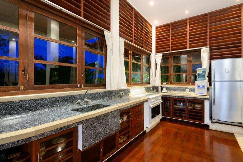 Canang Sari Uluwatu Villas Bali Exterior foto